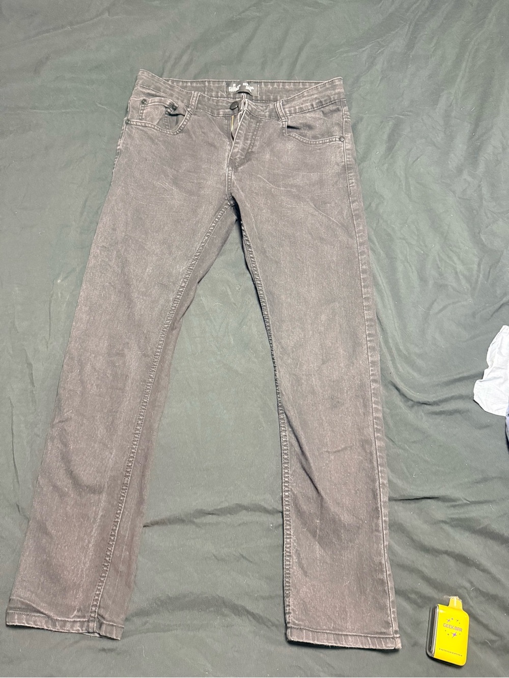 Straight-Leg Women's Jeans in Washed Gray